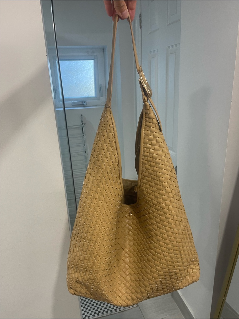 Anthropologie love knot slouchy bag woven gold buckle beige tan - Picture 5 of 14